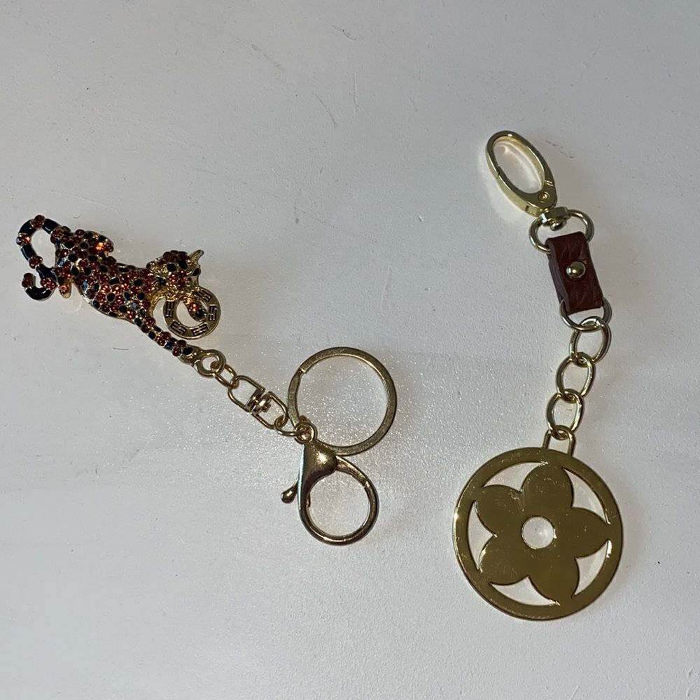 Cheetah and flower gold bag accessories